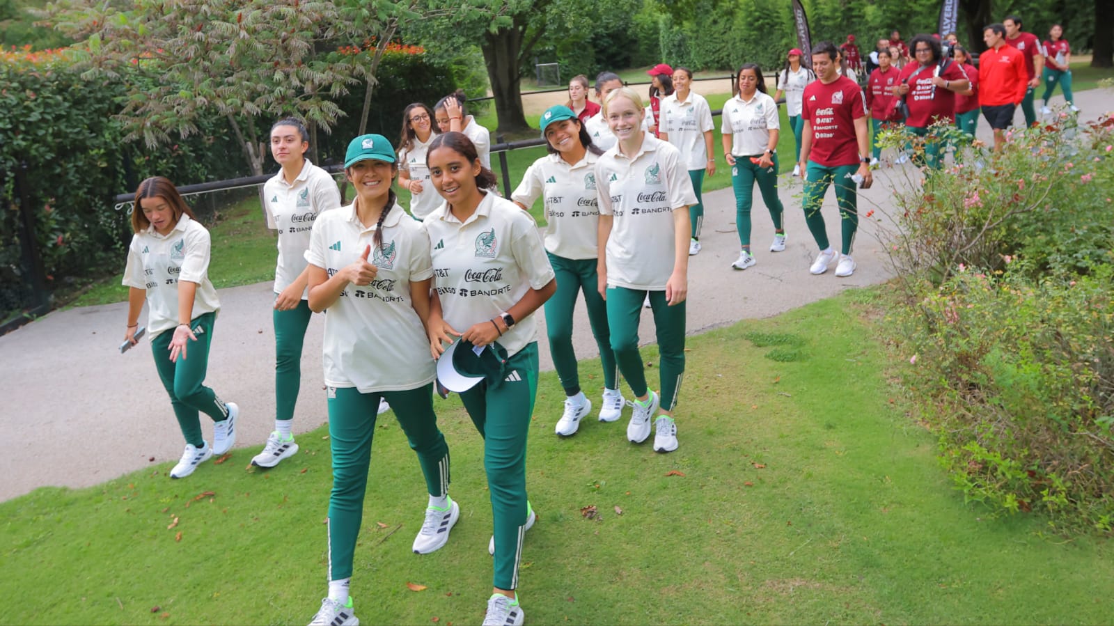 La Selección Femenil Sub-17 de México arribó a Girona para jugar ante Suecia y Brasil